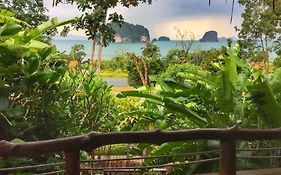 เขาทอง เทอเรสต์ รีสอร์ท